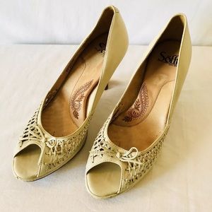 SOFFT CREAM LEATHER HEEL/PUMP PEEPTOE WOVEN FRONT